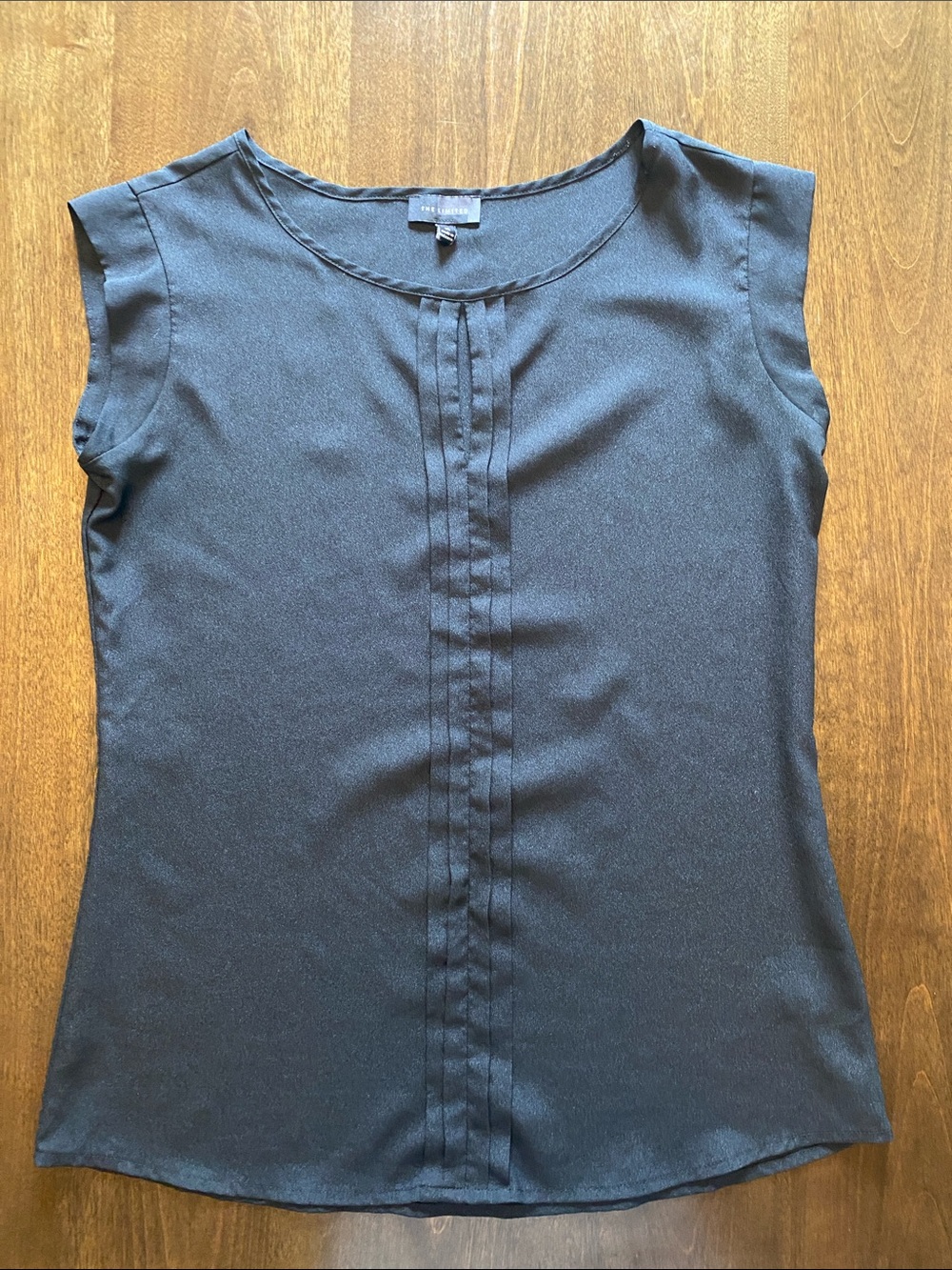 The Limited Black Cap Sleeve Pleated Front Shell